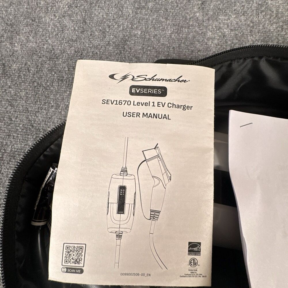Schumacher Electric Level 1 Portable EV Charger 12 Amp 120v NEMA 5-15P SEV1670 - Picture 9 of 10